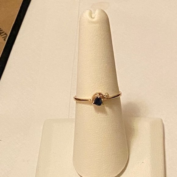 14K Yellow Gold Sapphire & Diamond engagement of promise Ring - Picture 1 of 8